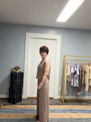 Scout Jersey Crop Flare Pant - Perfectly Taupe-BottomsScout Jersey Crop Flare Pant - Perfectly Taupe | VerClare Boutique | Jenison MI -The Z Supply Scout Jersey Crop Flare Pant is a beautiful cotton jersey knit cropped flare pant featuring a wide-leg flare silhouette, a comfortable elastic waistband, and a soft mineral wash finish. They fit true to size with a relaxed, flattering drape — perfect for casual days, travel, lounging, or everyday wear. Made from a midweight 100% cotton knit, this piece delivers 