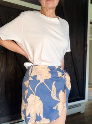 Lorna Bloom Floral Mini Skirt - Lake Blue-BottomsLorna Bloom Floral Mini Skirt- Lake Blue | VerClare Boutique | Jenison MI -Z Supply Lorna Bloom Floral Mini Skirt is a beautiful textured voile woven mini skirt featuring an allover floral print, a flattering wrap-inspired front, and a fixed tie detail at the waist. Free US shipping on eligible orders. Chenoa, Illinois-VerClare Boutique