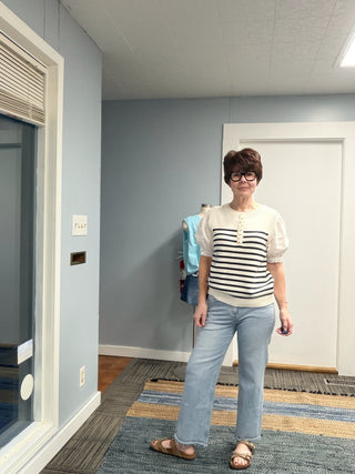 Aileeah Mid Rise Crop Slim Wide