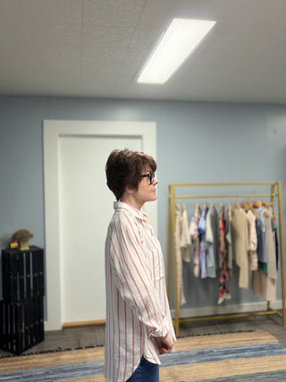 The Perfect Line Top - Spanish Rose-Tops CasualThe Perfect Line Top - Spanish Rose | VerClare Boutique | Jenison MI -The Z Supply Perfect Line Top is a beautiful textured linen-rayon woven striped button-up shirt featuring a soft, drapey feel, a classic collared neckline, and a curved hemline for easy layering. It fits relaxed with an effortless, breezy silhouette — perfect for casual workdays, errands, travel, or everyday wear. Made from a lightweight, breathable linen-blend fabric, this piece adds polishe