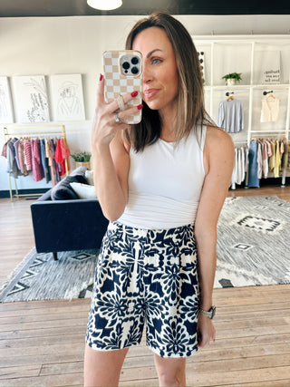 Zarina Tropical Print Shorts - Navy/Ivory