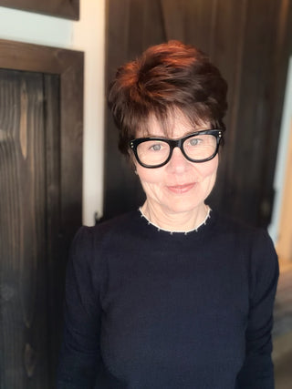 Ophelia Navy Cotton Sweater-SweatersOphelia Navy Cotton Sweater | VerClare Boutique | Jenison MI -Cotton Sweater is a beautiful soft long sleeve 100% cotton featuring white contrast switching around neck, wrist and waist and ruffle shoulder detail. Free US shipping from VerClare Boutique.-VerClare Boutique