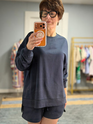 Modern Weekender Sweatshirt - Eclipse