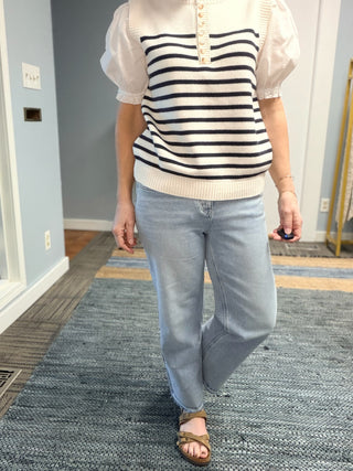 Aileeah Mid Rise Crop Slim Wide