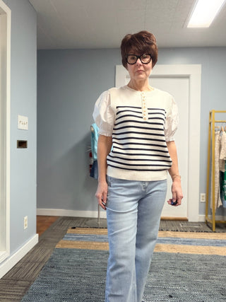 Aileeah Mid Rise Crop Slim Wide