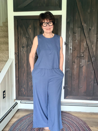 Sloane Linen Top - Vintage Indigo-Tops Basic SolidZ Supply Sloane Linen Top - Vintage Indigo | VerClare Boutique-Shop the Z Supply Sloane Linen Top in Vintage Indigo. Sleeveless, crew neck, 55% linen blend, fully lined. Relaxed fit, sizes XS–L. Ships in 1-2 days.-VerClare Boutique