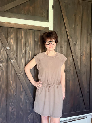 Kalani Dress - Perfectly Taupe-Dresses & RompersKalani Dress - Perfectly Taupe | VerClare Boutique | Jenison MI -Z Supply Kalani Dress is a beautiful soft cotton jersey knit everyday dress featuring a flattering relaxed silhouette, a classic crew neckline, and an easy pull-on design. Free US shipping on eligible orders. -VerClare Boutique