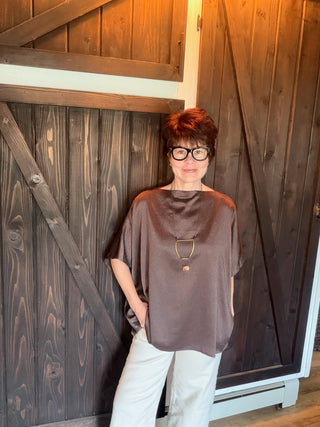 Meg Drape Loose Fit Top - Mauve/Mocha-Tops CasualMeg Drape Loose Fit Top - Mauve/Mocha | VerClare Boutique | Jenison MI -Beautiful loose fit top featuring a boat neck collar, keyhole in back.&nbsp; The fit is oversize and boxy with a relaxed, comfortable silhouette. Free US shipping from VerClare Boutique.-VerClare Boutique