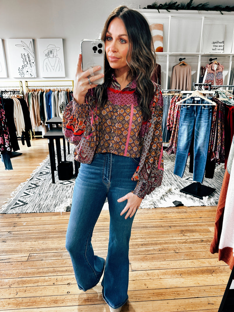 Vicenza Print Top-Tops casualVicenza Print Top | VerClare Boutique | Chenoa, IL-Vicenza Print Top! Fits true to size and is a flowy style that looks great tucked with flares! Available in S, M, L in Hot Pink/Red Color. Fabric: 100% Polyester. VerClare Boutique is located in Chenoa, IL about 20 minutes outside of Bloomington, IL & Normal, IL. Located in McLean County. Shop Pay Accepted! -VerClare Boutique