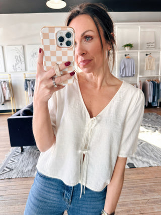 La Belle Linen Cropped Top - White-Tops Basic SolidZ-Supply La Belle Linen Cropped Top-White | VerClare Boutique | Chenoa, IL-Shop the Z-Supply La Belle Linen Cropped Top-White. Available now at VerClare Boutique! | VerClare Boutique | Chenoa, IL-VerClare Boutique