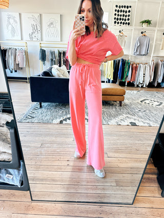 Mindful Pant - Paloma-BottomsHarper Two Piece Set-Blush | VerClare Boutique | Chenoa, IL-Women's Blush Lounge Set. Available in sizes: S, M, L. 60% Cotton, 40% Polyester. Free US shipping on all eligible orders. Located in Chenoa, Illinois.-VerClare Boutique
