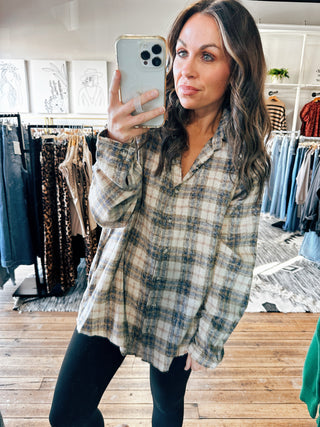 Sandy Plaid Raw Edge Button Up-Tops Casual-VerClare Boutique