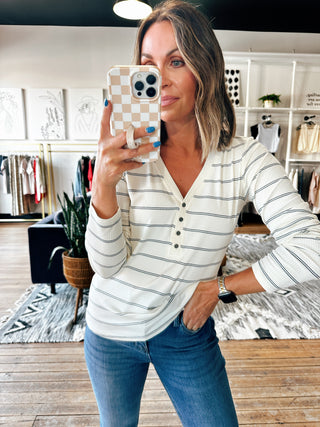 Solara Top - 2 Colors-Tops Basic Print/Solid-VerClare Boutique