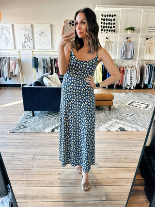 Chiara Idra Ditsy Midi Dress - Eclipse-Dresses & RompersHarper Two Piece Set-Blush | VerClare Boutique | Chenoa, IL-Women's Blush Lounge Set. Available in sizes: S, M, L. 60% Cotton, 40% Polyester. Free US shipping on all eligible orders. Located in Chenoa, Illinois.-VerClare Boutique