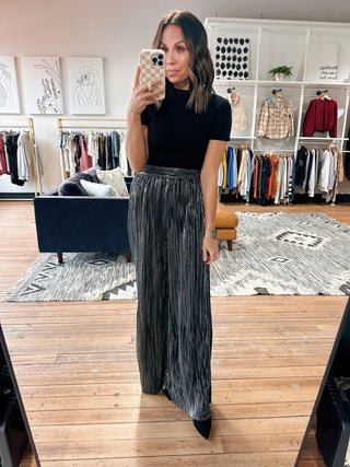 Larkin Knit Sweater - Black-Sweaters-VerClare Boutique