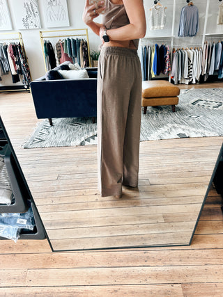 Andre Wide Leg Pant - Milk Shake-BottomsHarper Two Piece Set-Blush | VerClare Boutique | Chenoa, IL-Women's Blush Lounge Set. Available in sizes: S, M, L. 60% Cotton, 40% Polyester. Free US shipping on all eligible orders. Located in Chenoa, Illinois.-VerClare Boutique