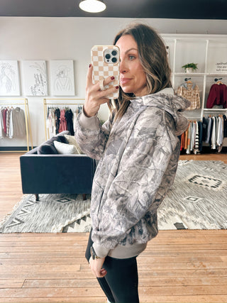 Claudia Camo Oversized Sweatshirt-Jackets & KimonosClaudia Camo Oversized Sweatshirt for Women | VerClare Boutique | Chenoa, IL-Shop the Claudia Camo Oversized Sweatshirt for women featuring a soft fleece feel, relaxed oversized fit, and classic camo print—perfect for casual everyday wear and layering at VerClare Boutique.-VerClare Boutique