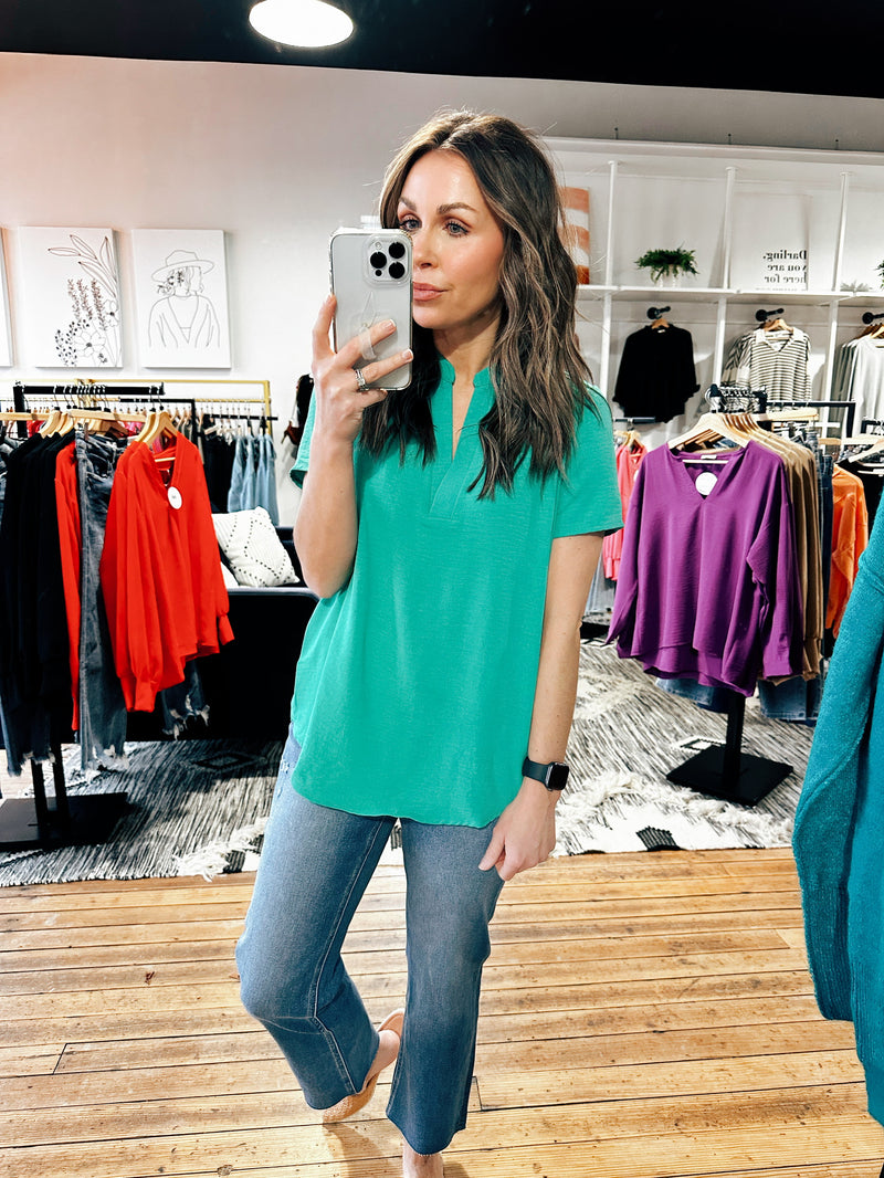 Kelly green View. Kylee Short Sleeve Blouse-3 Colors-Tops casual-VerClare Boutique