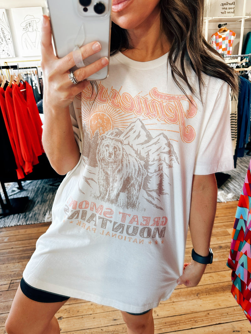 Smoky Mountains Graphic Tee-Tops basic print-VerClare Boutique