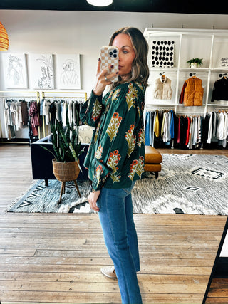 Sarah Long Sleeve Floral Top - VerClare Boutique