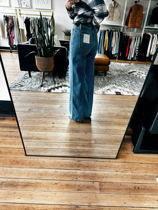 Civora Wide Leg Jeans-Bottoms-VerClare Boutique