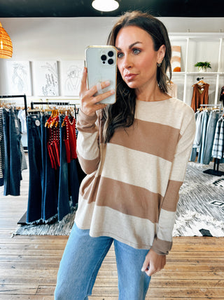 The London Sweater-3 Colors-Sweaters-VerClare Boutique