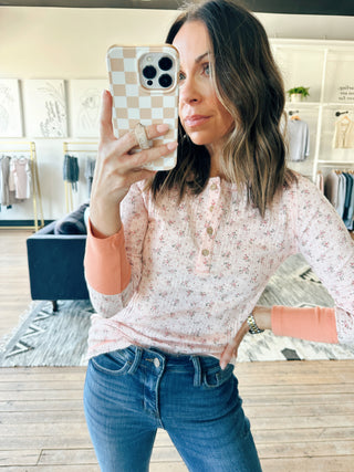 Ava Floral Variegated Top - Soft Pink