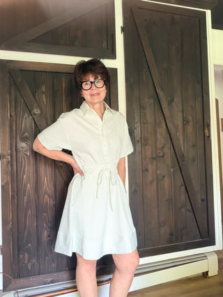 Maggie Everday Stripe Mini Dress-Dresses & RompersGreen & White Striped Mini Shirt Dress | VerClare Boutique-Shop our green & white striped collared mini shirt dress with half button front, elastic waist bow, short sleeves & side pockets. Perfect for office, weekend & vacation.-VerClare Boutique