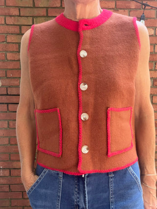Monroe Sweater Vest-SweatersMonroe Button-Front Sweater Vest | Burnt Orange Knit – Entro | VerClare Boutique-Shop the Entro Monroe Sweater Vest in burnt orange with red trim. Button-front, pockets, sleeveless knit. Sizes S–L. Ships fast from VerClare Boutique.-VerClare Boutique