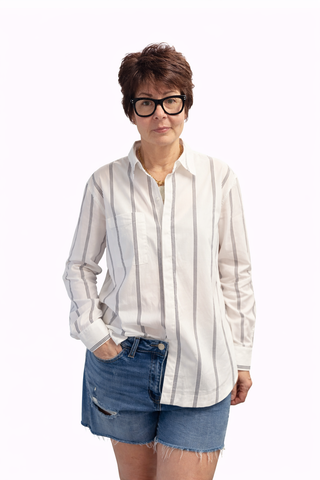 Rolling Hills Shirt - White-Tops CasualZ Supply - Rolling Hills Shirt - White | VerClare Boutique | Jenison MI -Z Supply Rolling Hills Shirt is a beautiful lightweight stretch poplin button-up shirt featuring a classic collared neckline, a chest pocket, and a clean, polished silhouette. Free shipping on eligible orders. Jenison MI-VerClare Boutique